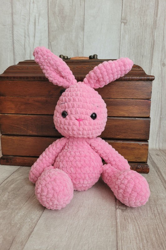 Pliušinis žaisliukas zuikutis 32 cm ūgio dovana vaikui dovana kūdikiui