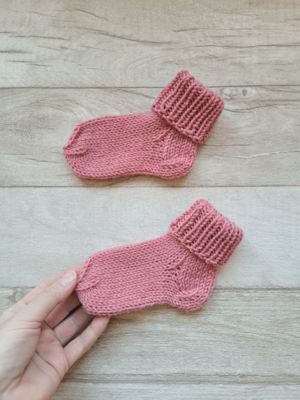 Kojinaitės 3-6 mėnesių mažyliui merino vilna palankynų dovana avalynė | kojinės | Kojinaitės 3-6 mėnesių mažyliui merino v
