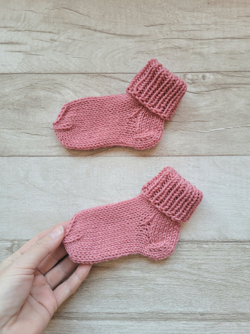 Kojinaitės 3-6 mėnesių mažyliui merino vilna palankynų dovana avalynė | kojinės | kojinaitės 3-6 mėnesių mažyliui merino v
