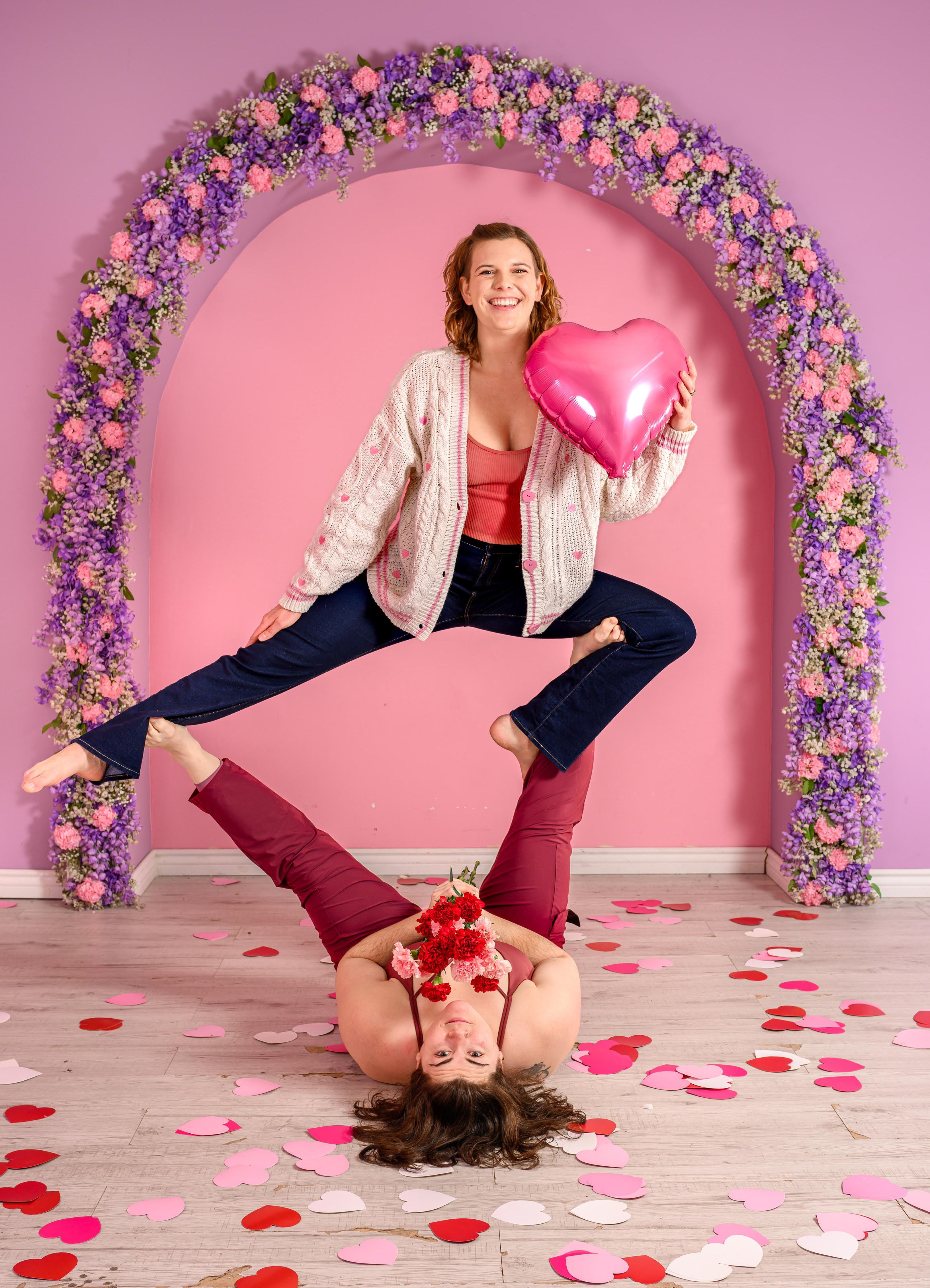 Acro Yoga Pose: Straddle Throne