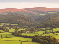 Zicht op Dunkery Beacon vanop Bossington hill. © Sandy Spaenhoven