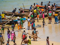 Une foule de couleurs sur la plage. © Billy Herman