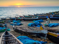 Le soleil se couche sur la côte de Madagascar. © Billy Herman