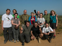 Een groepsfoto in Merja Zerga, net na het zien van Afrikaanse velduil. © Billy Herman