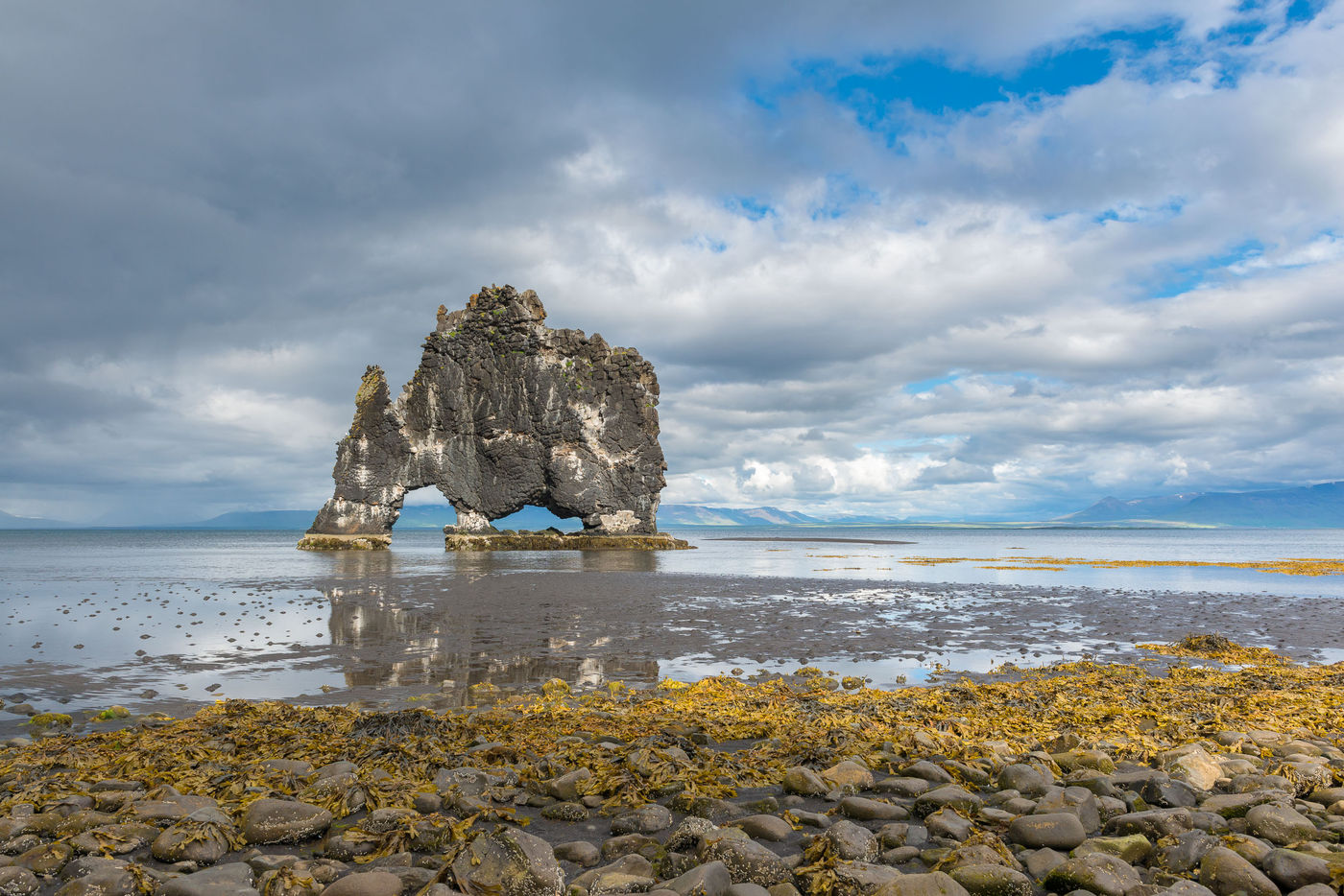 Hvitserkur © Jeffrey Van Daele