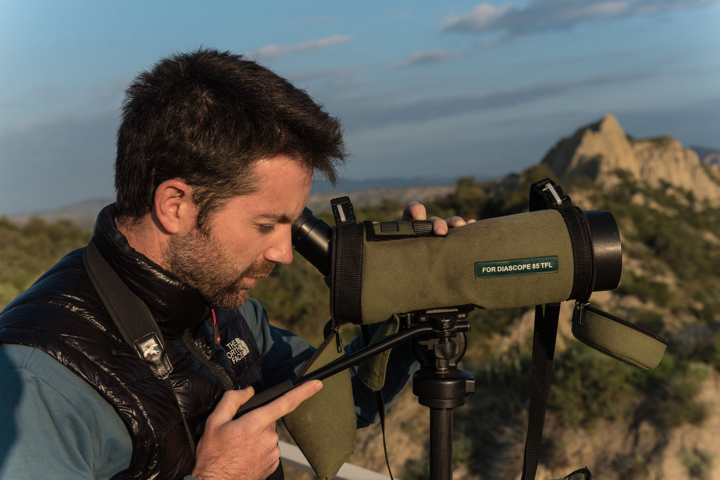 Speuren naar roofvogels. © Brecht De Meulenaer