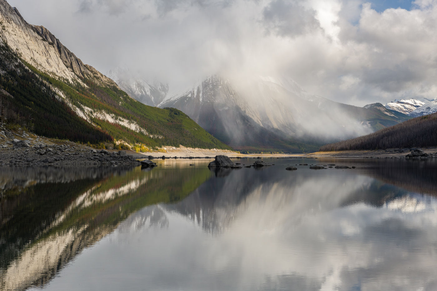 Het betere spiegelwerk. © Bart Heirweg