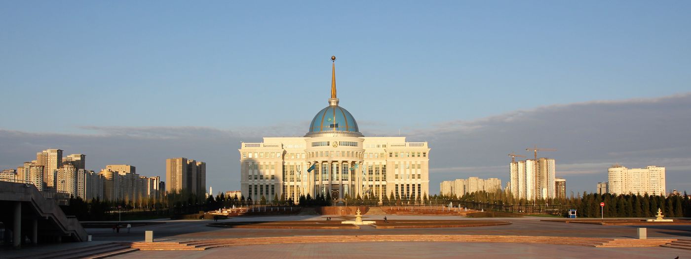 IMG_5163 Een zicht op de overheidsgebouwen te Astana. © Sabine Ongenae
