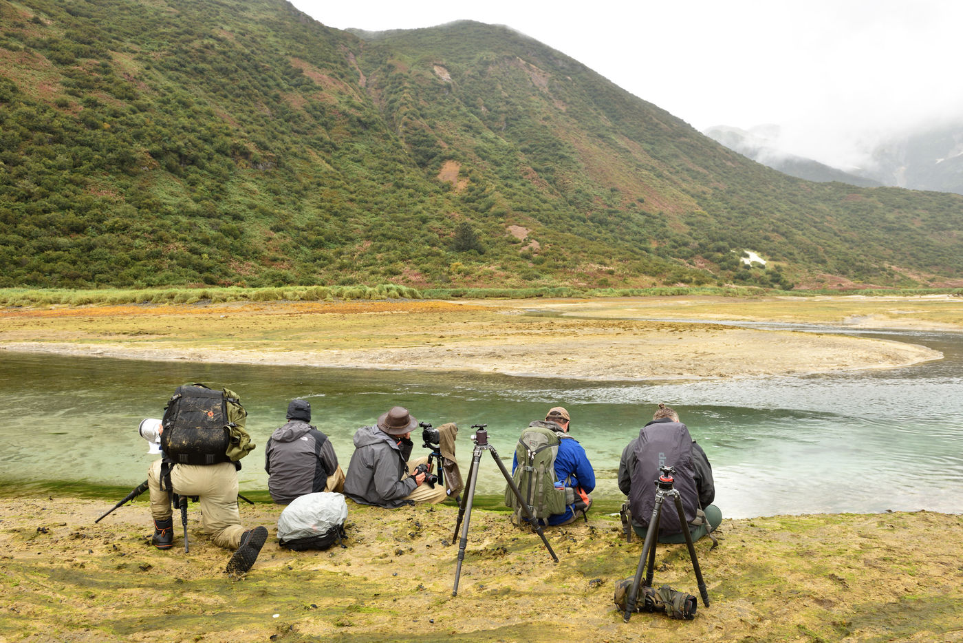 Katmai_Yves-Adams_USA-Alaska_2016_foto-photo_STARLING_reizen-tours_Y84-2715-20160903-4068 De landschappen waarin je je bevindt, zijn van een ongeziene schoonheid. © Yves Adams