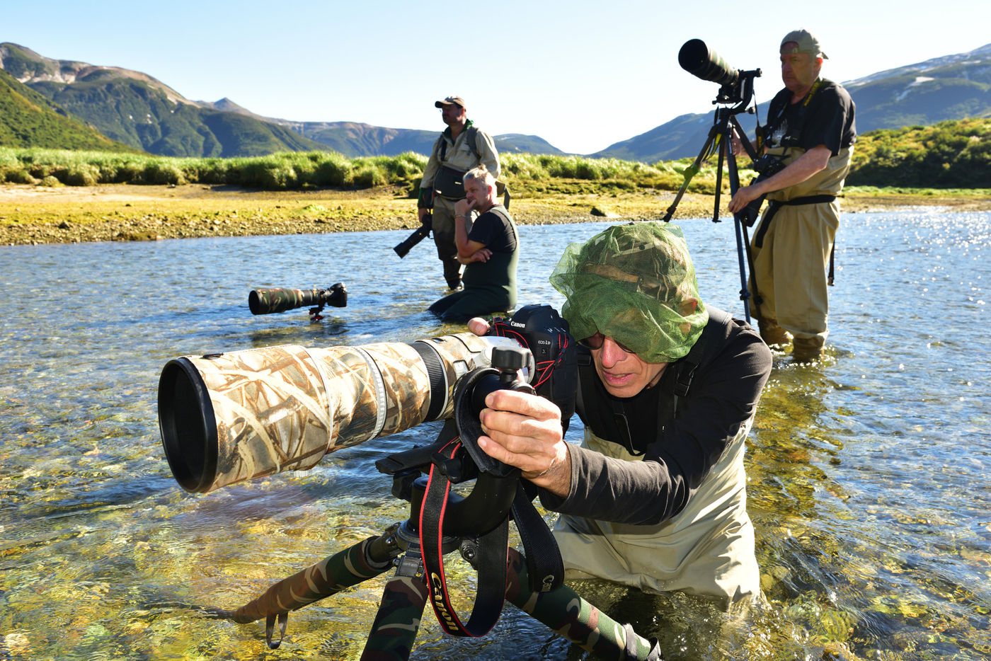 Katmai_Yves-Adams_USA-Alaska_2016_foto-photo_STARLING_reizen-tours_Y84-9904-20160831-4102 De camera's staan op scherp. © Yves Adams
