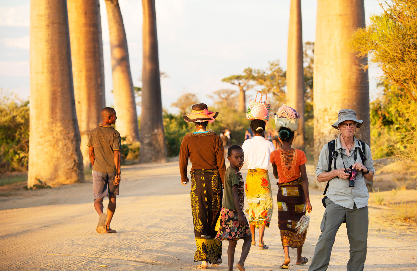 De groep bevindt zich hier in het drogere Madagascar, wat zicht vertaalt in een verschillend soortenspectrum. © Samuel De Rycke