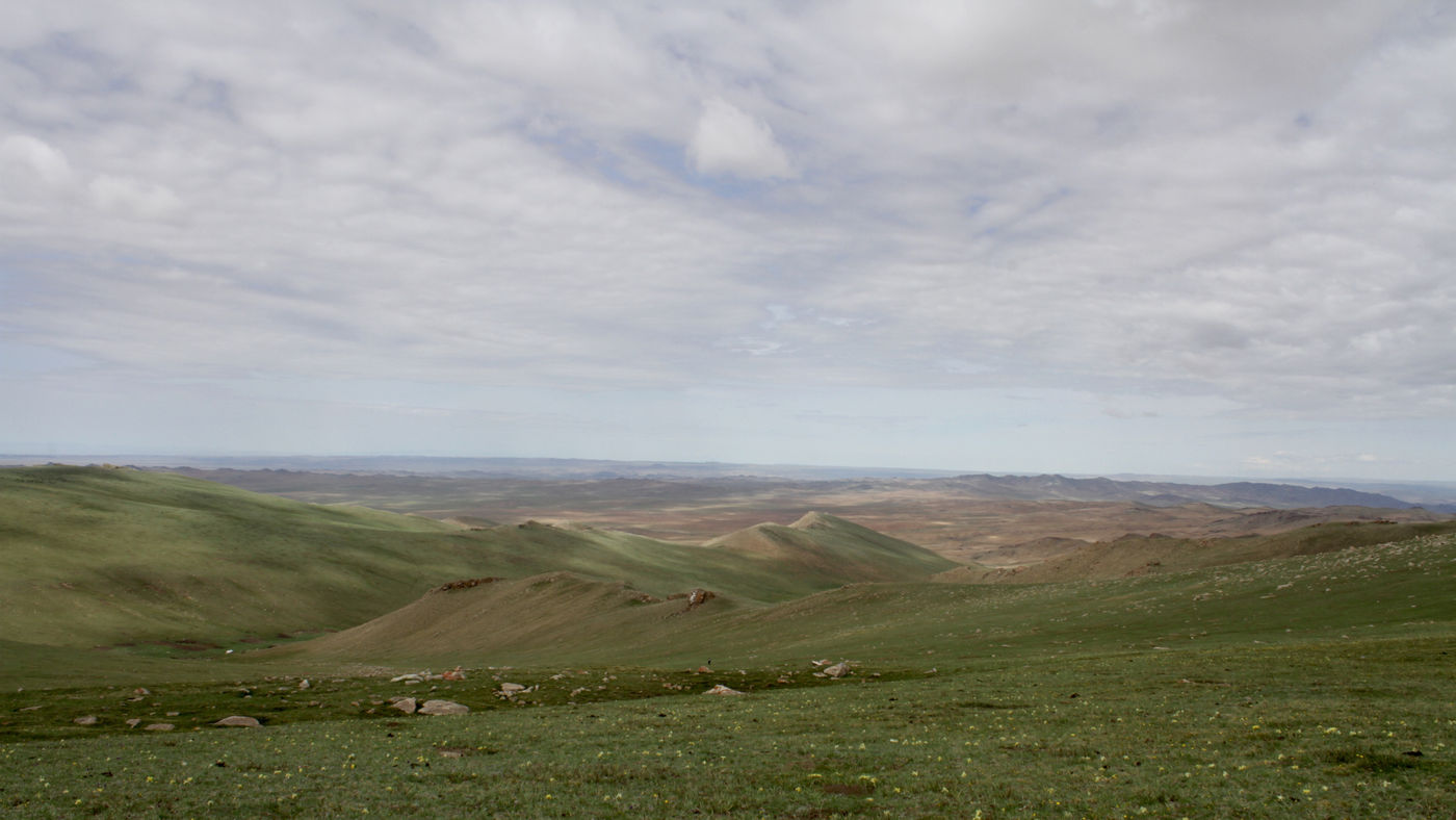 Mongolia definitely qualifies as the country with most landscape views. © Geert Beckers