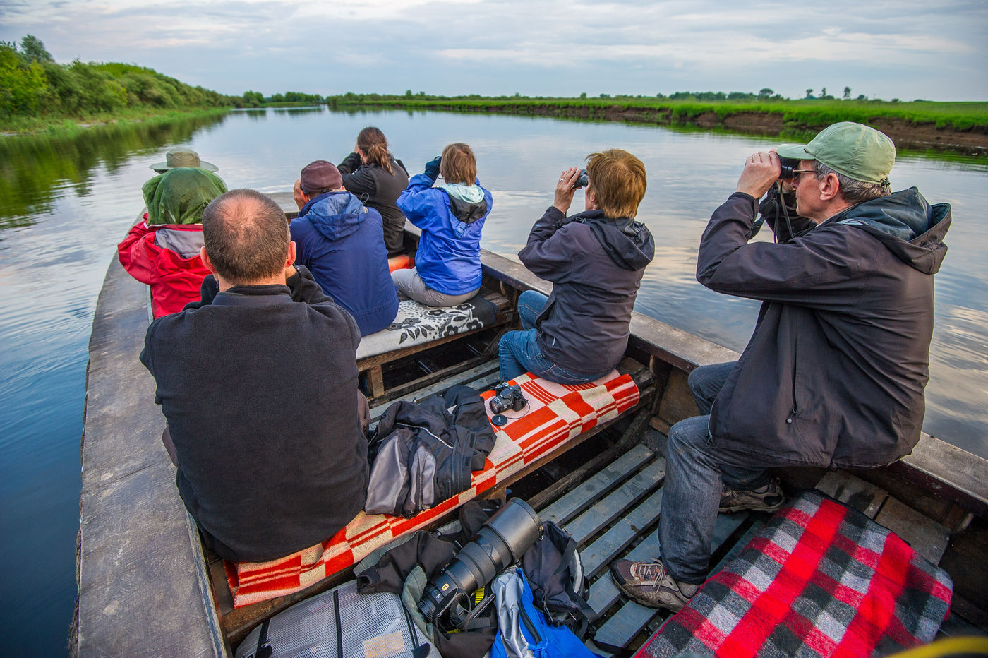 Speuren naar waterleven. © Billy Herman