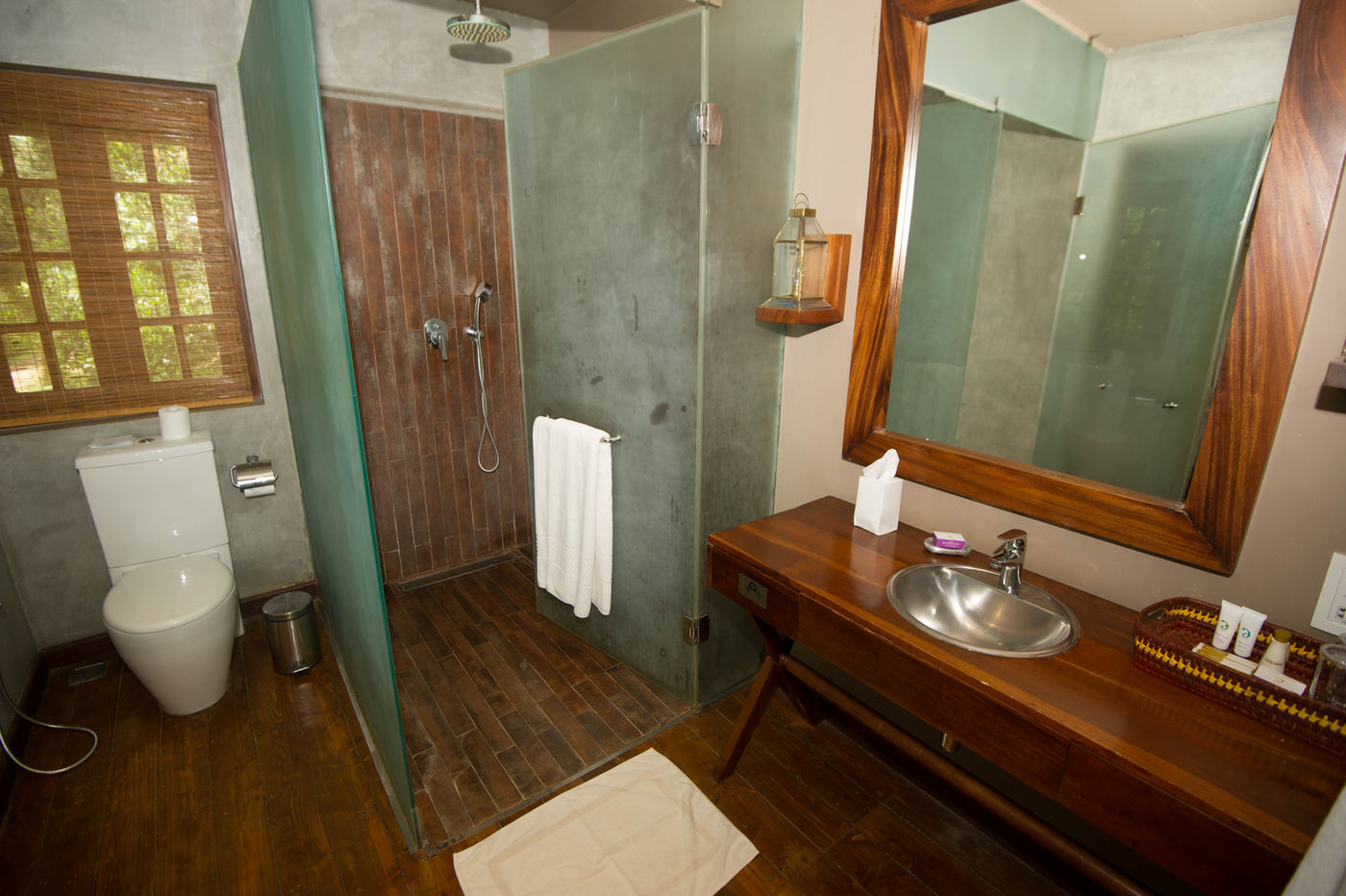 Een verzorgde badkamer in een van onze onderkomens. © Billy Herman