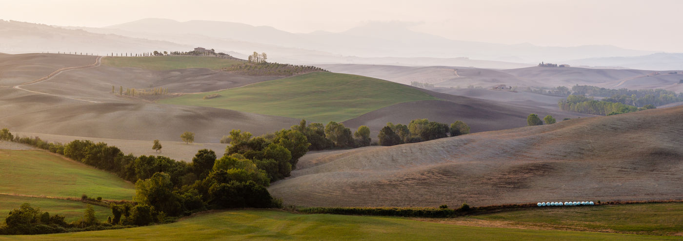 Panorama van het Toscaanse platteland. © Bart Heirweg