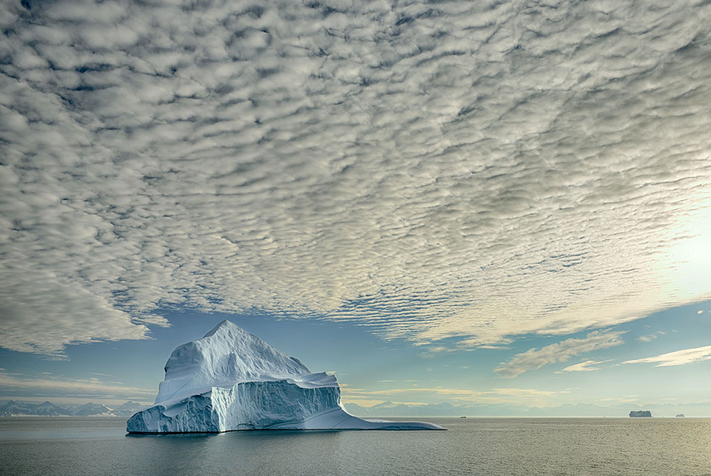 Soms zit het allemaal even mee en zorgen de wolken voor dat mooie extraatje. © Yves Adams