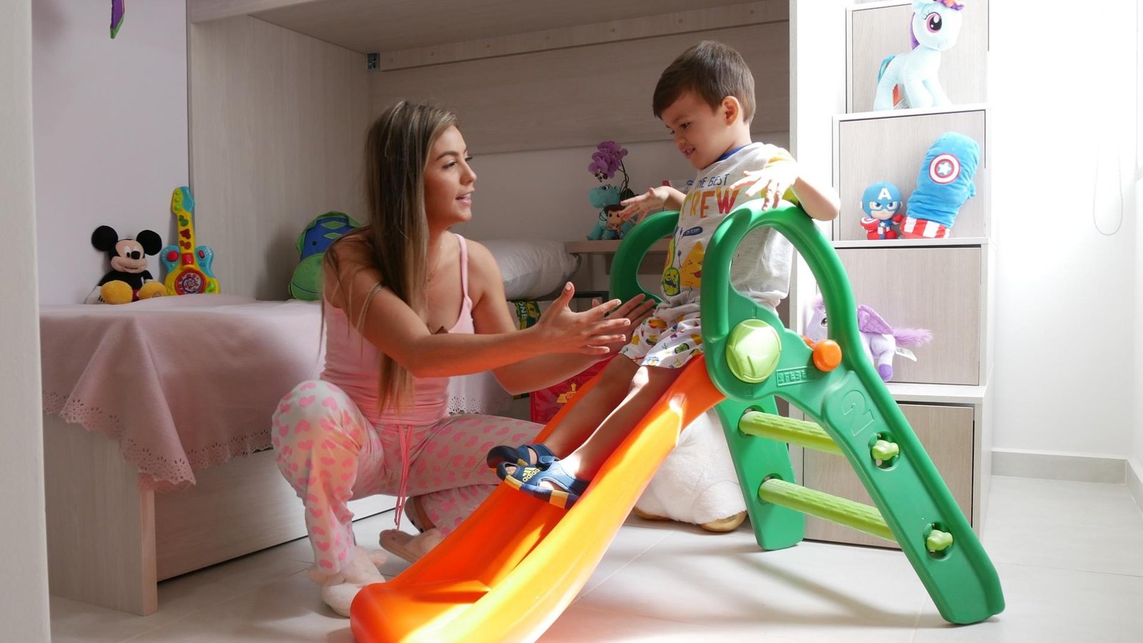 Muebles infantiles: color y mucha diversión