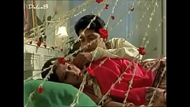 Hot aunty romance with young boy aunty affair with little boy