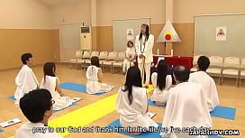 Glamorous Japanese hottie religiously worships cocks like they are deiti