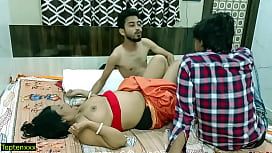 Indian hot bhabhi fucked by local bill collector boy Plz donand039;t do 