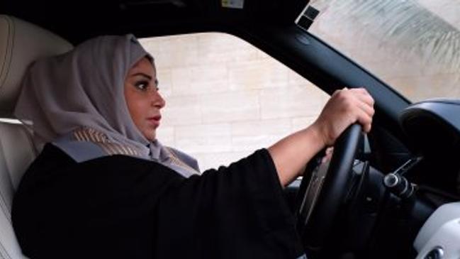 حجز موعد رخصة قيادة للنساء الرياض  1444 الرابط والخطوات - كراسة