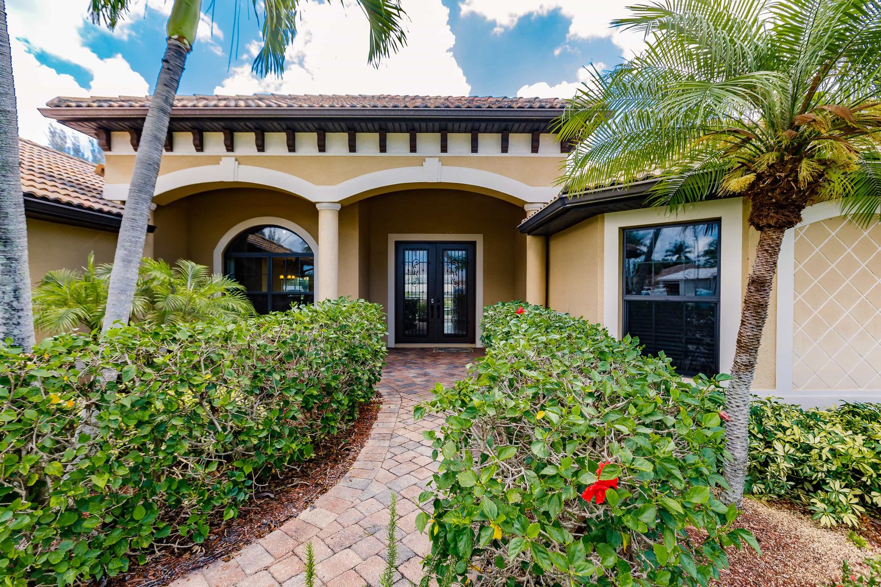 Cape Coral Vacation Rentals