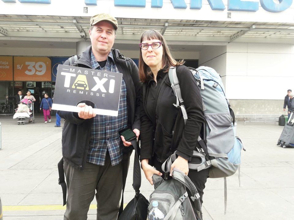 booking taxi airport lima