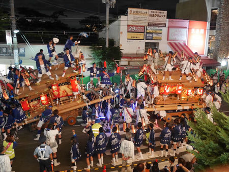 越木岩だんじり祭りの様子を写した写真