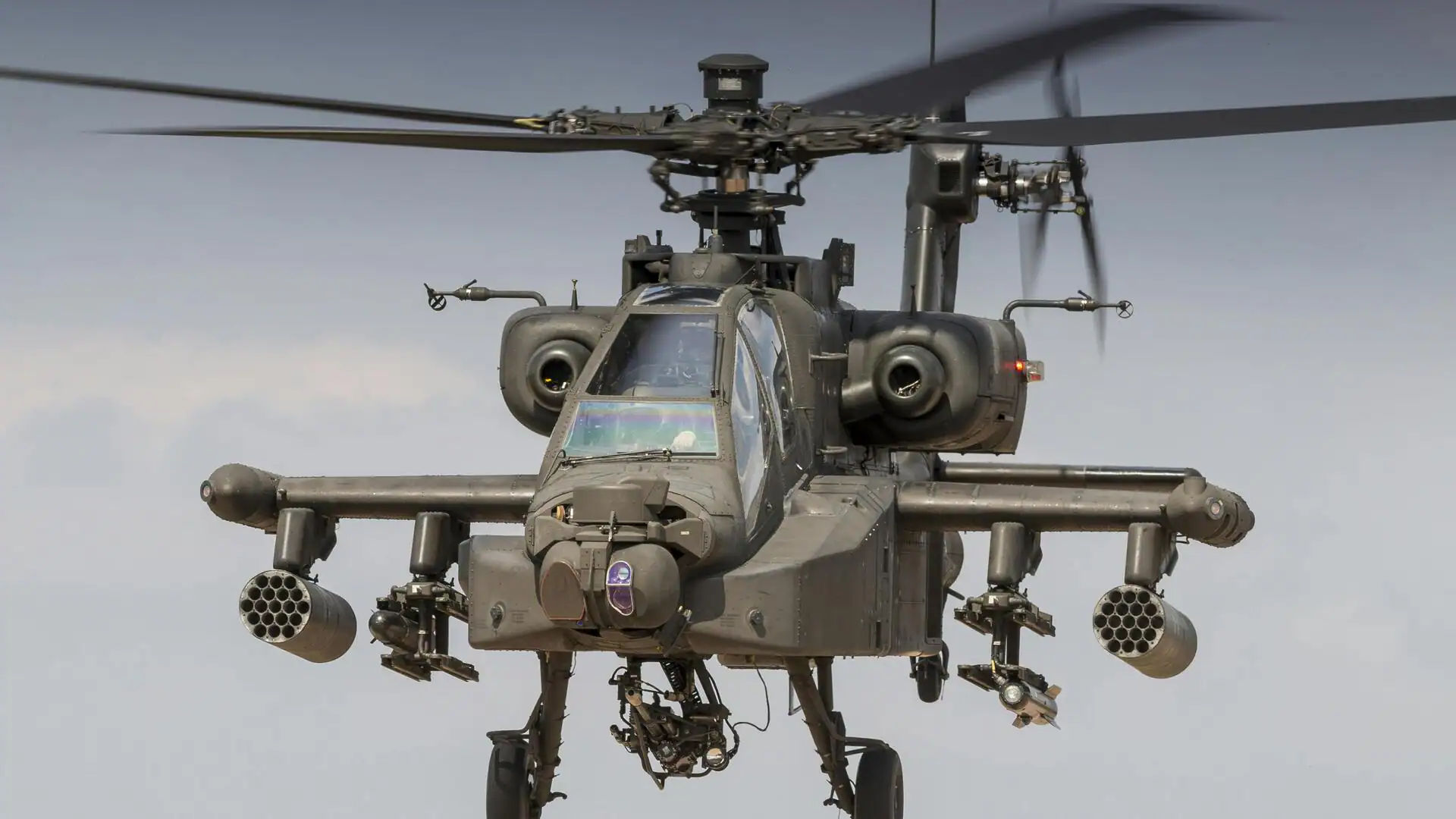US Approves $428 Million Defence Support Package for India’s Apache Helicopters and M777 Howitzers