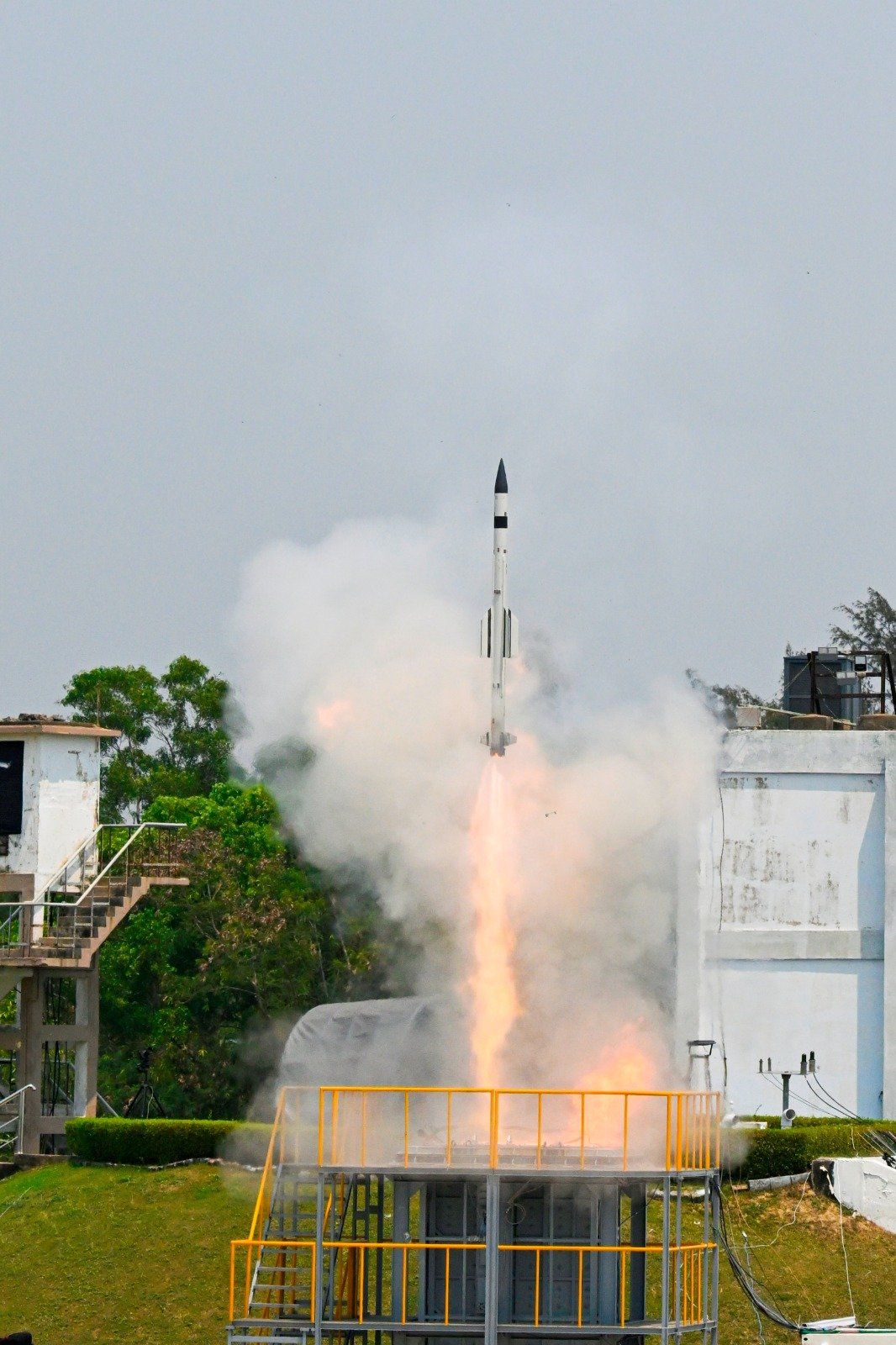 DRDO &amp; Indian Navy successfully flight-test indigenously-developed Vertically-Launched Short-Range Surface-to-Air Missile