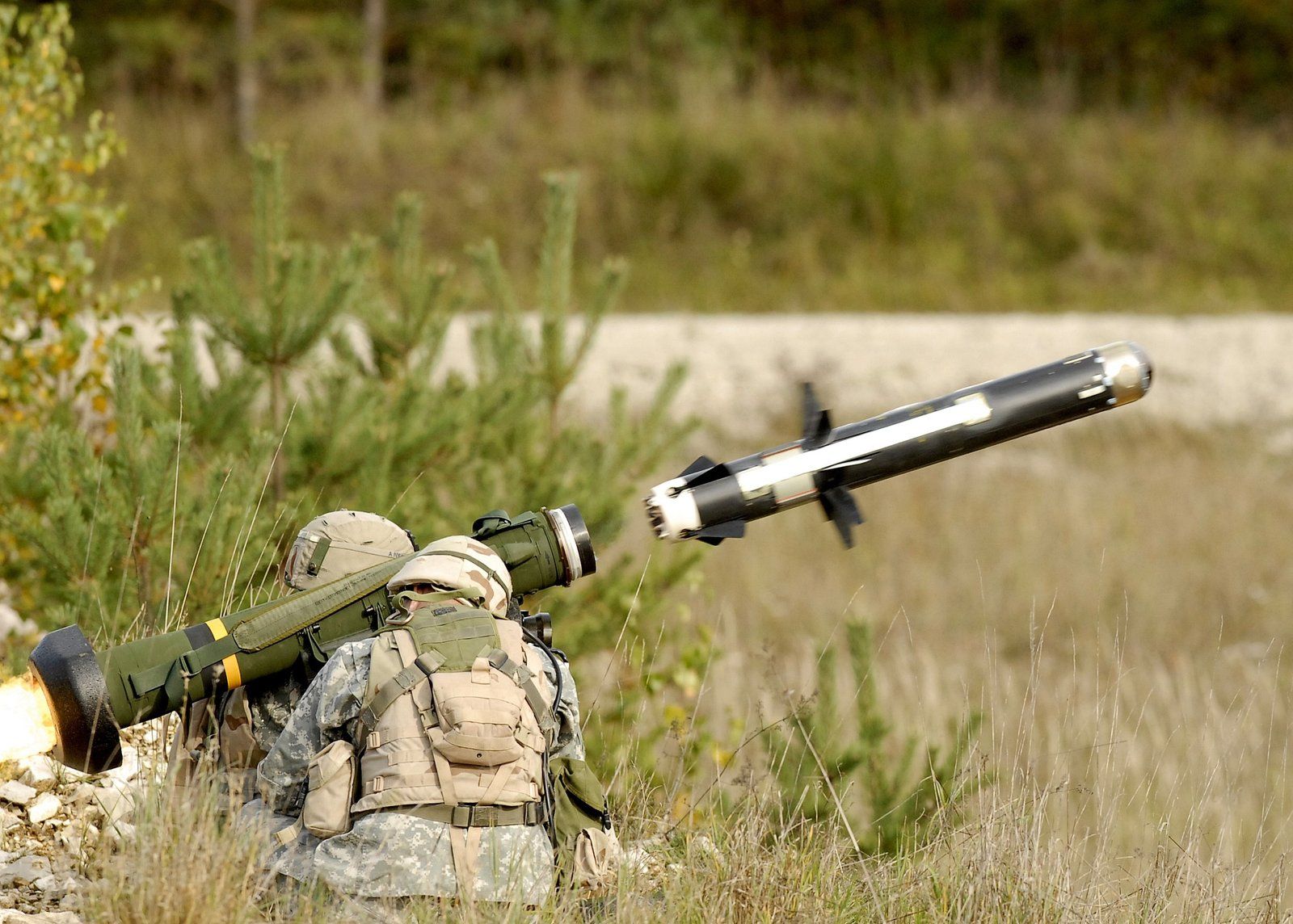 Aatmanirbhar Bharat: MoD inks Rs 2,500 crore contracts for NAMIS Tracked version of anti-tank weapon platform &amp; 5,000 Light Vehicles