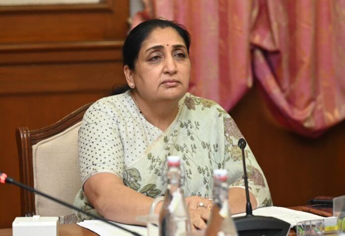 Meetings Until 11 PM, Hospital Visit at 7 AM: Sunetra Pawar’s ‘Action Mode’ Gives Beed a New Sense of Confidence