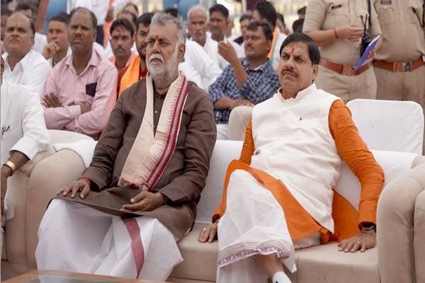 Prime Minister Shri Modi Highlights Nearly 1,500 Farm Ponds in Sidhi and Amrit Sarovars in Narsinghpur During “Mann Ki Baat”