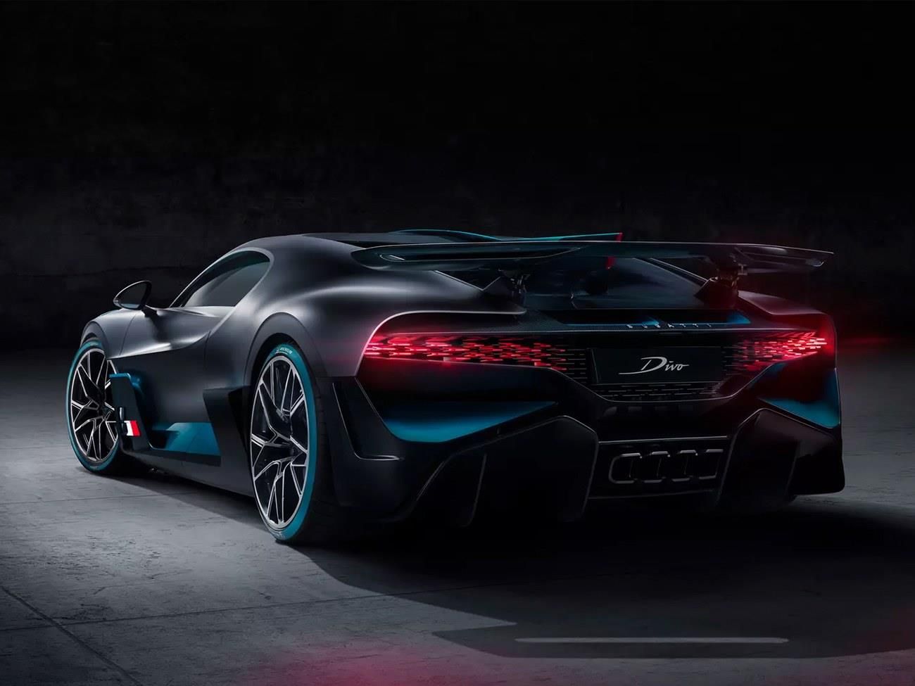 Bugatti Divo Price, Specs, Review, Pics & Mileage in India