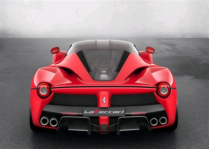 Ferrari LaFerrari Price, Specs, Review, Pics & Mileage in India