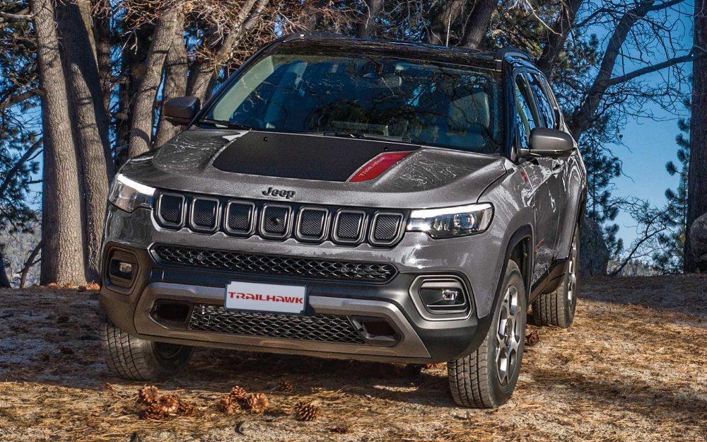 Jeep Compass Trailhawk Price, Specs, Review, Pics & Mileage in India