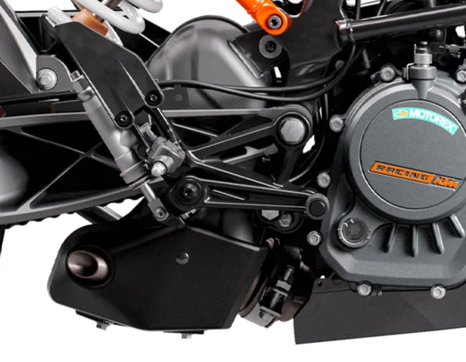 ktm duke 200 mileage bs6