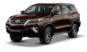 2016 Toyota Fortuner Phantom Brown