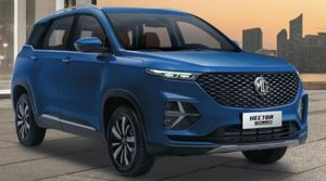 MG Hector Plus Sharp DCT (6-Seater) Image