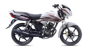 2015 TVS Phoenix 125 White Night