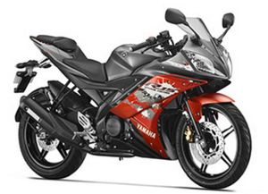 2016 Yamaha R15 V2.0 Adrenaline Red