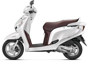 Honda Aviator Pearl Sunbeam White