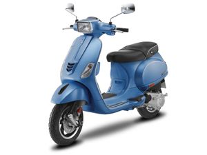 Vespa SXL 125 in Blue Color