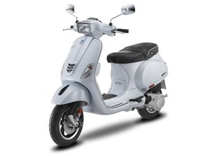 Vespa SXL 149 in White Color