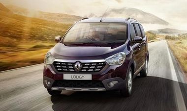 Renault Lodgy Diesel Stepway RXZ 110PS (8 Seater)