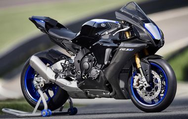 Yamaha YZF-R1M