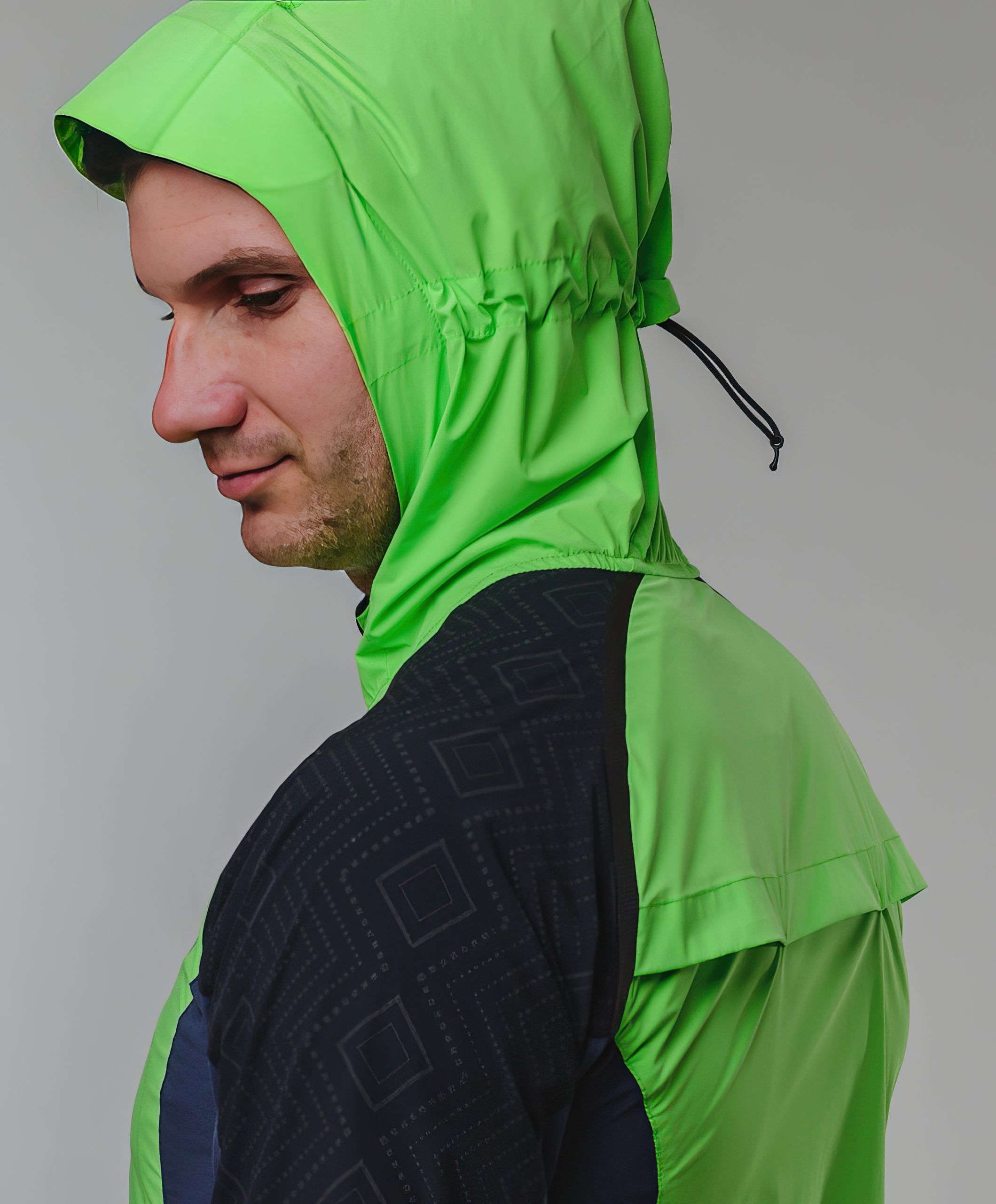 Ultralight men Kabil jacket green from MAYA MAYA for running with reflective prints