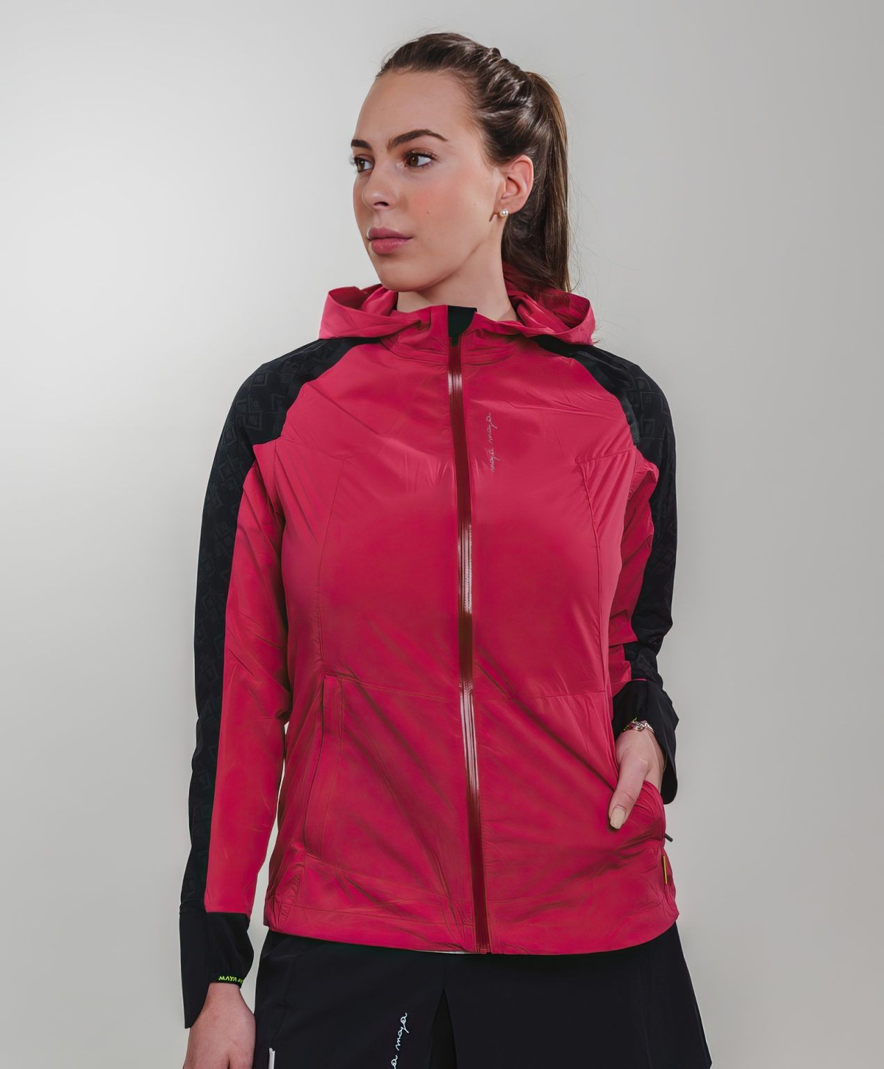 Ultralight women Naran jacket pink from MAYA MAYA for running with reflective prints