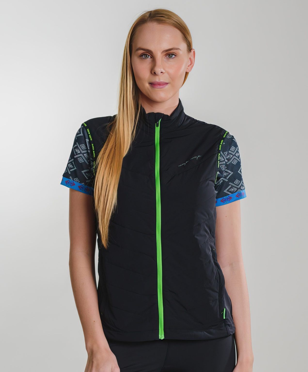 Naran vest for women from MAYA MAYA for running and hiking with reflective prints