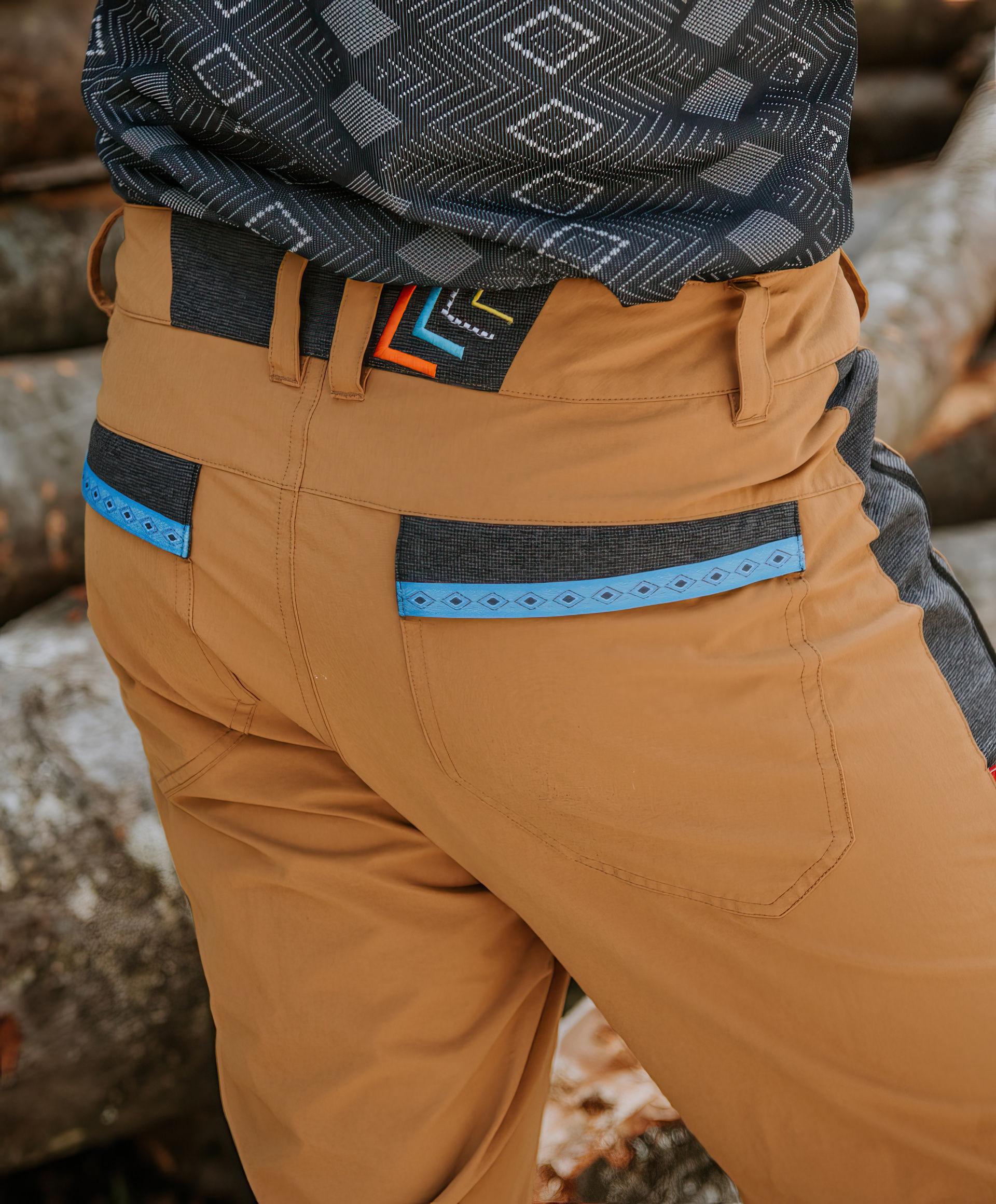 Rahui pants camel from MAYA MAYA are light hiking and trekking men's pants